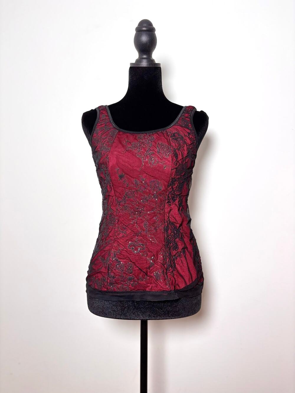 Vtg Y2K JTB Red Black Floral Lace Metallic Overlay Fairycore Gothic Corset Top